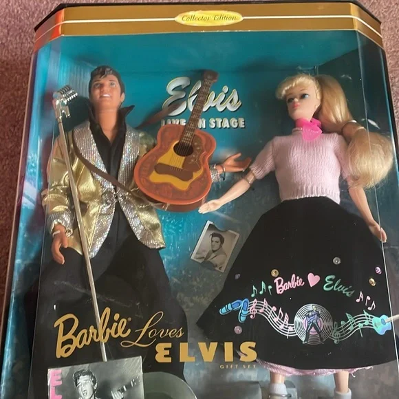 New in box Elvis and Barbie combined Barbie pair - Picture 5 of 9